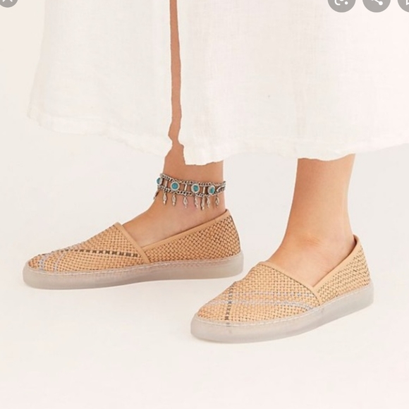 Free People Natural Santorini Leather Slip ons - 9 - Picture 13 of 13